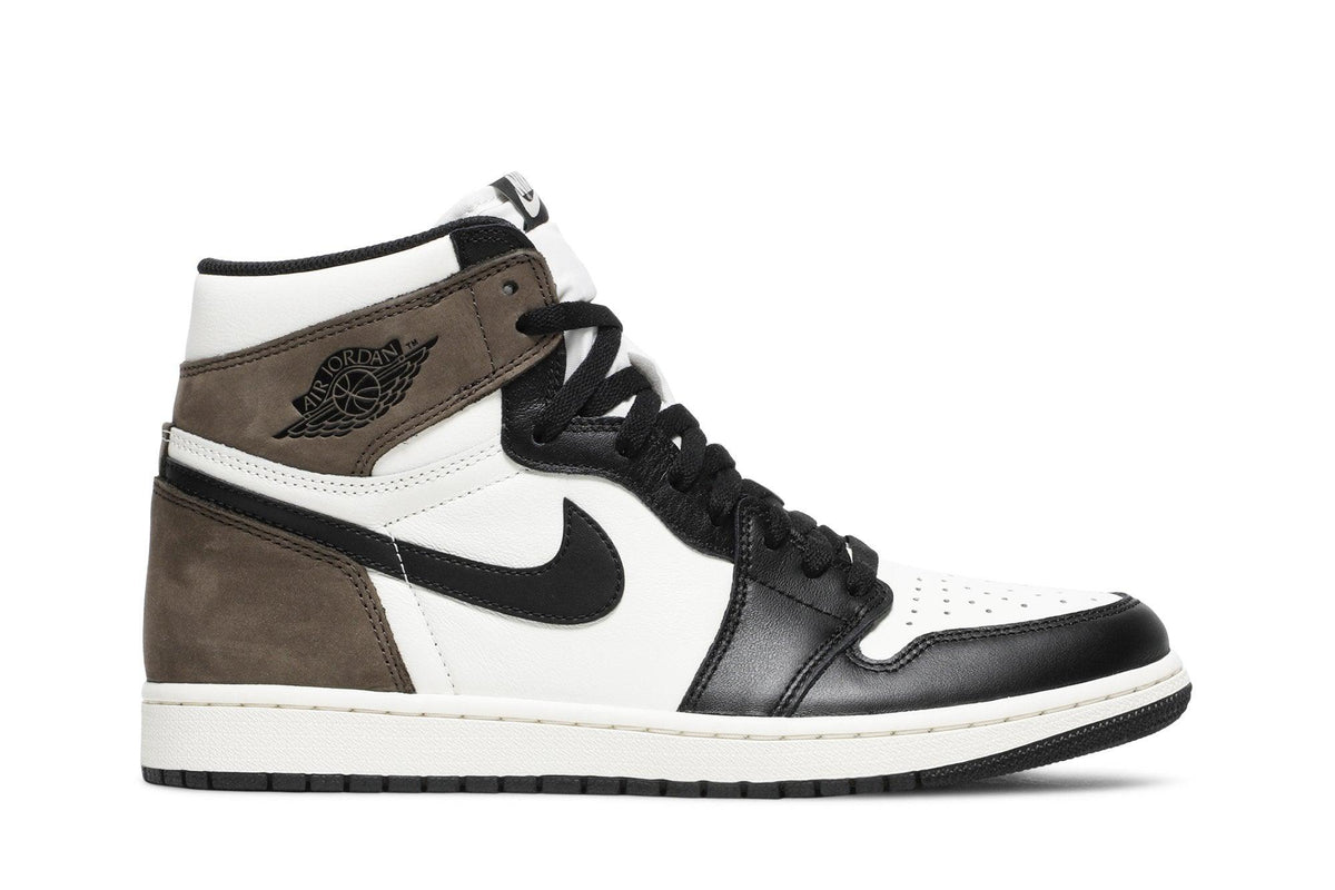 Tênis Air Jordan 1 High Dark Mocha Marrom