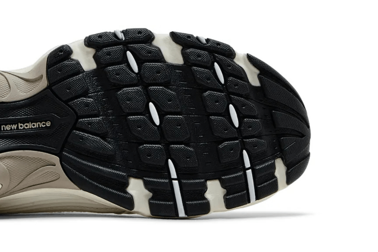 Tênis New Balance 530 Arid Stone Cinza