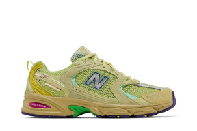 Tênis New Balance 530 x Salehe Bembury Prosperity Be The Prize Verde