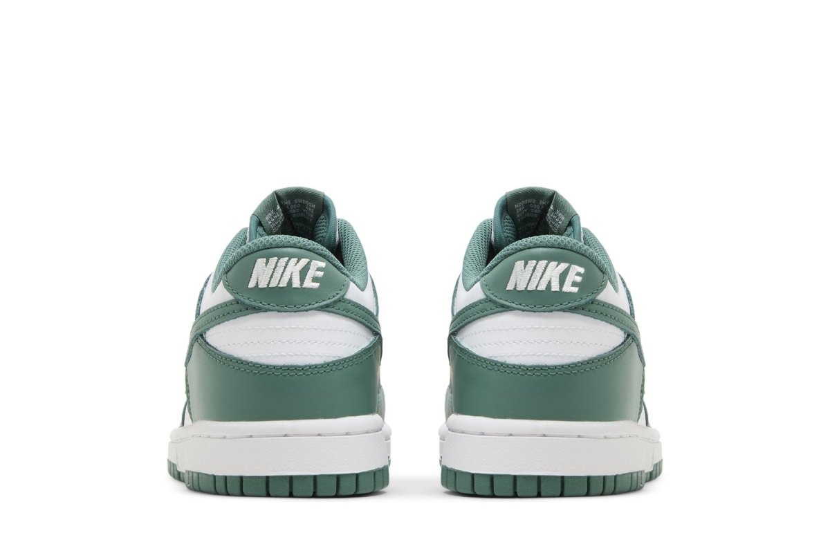 Tênis Nike Dunk Low Bicoastal Verde